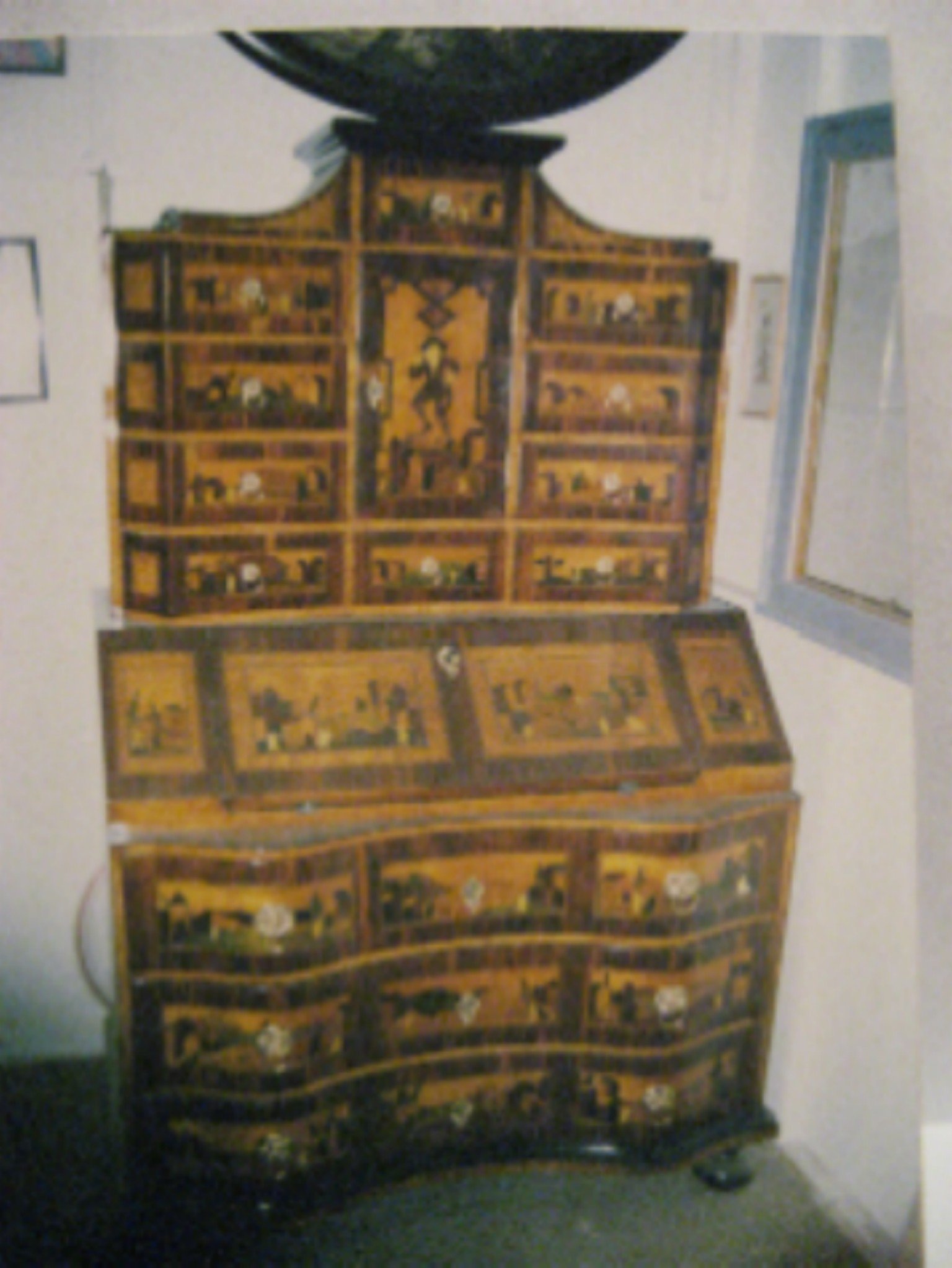 barokně klasicisní kabinet